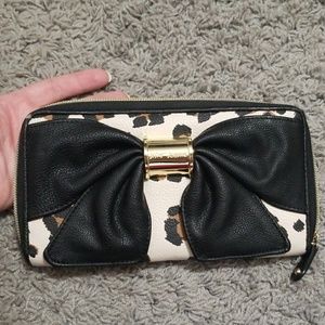 🕘 Reserved🕘 leopard print big bow wallet